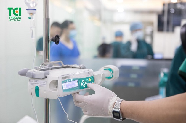 Automatic syringe pump applied for endoscopies with general anesthesia