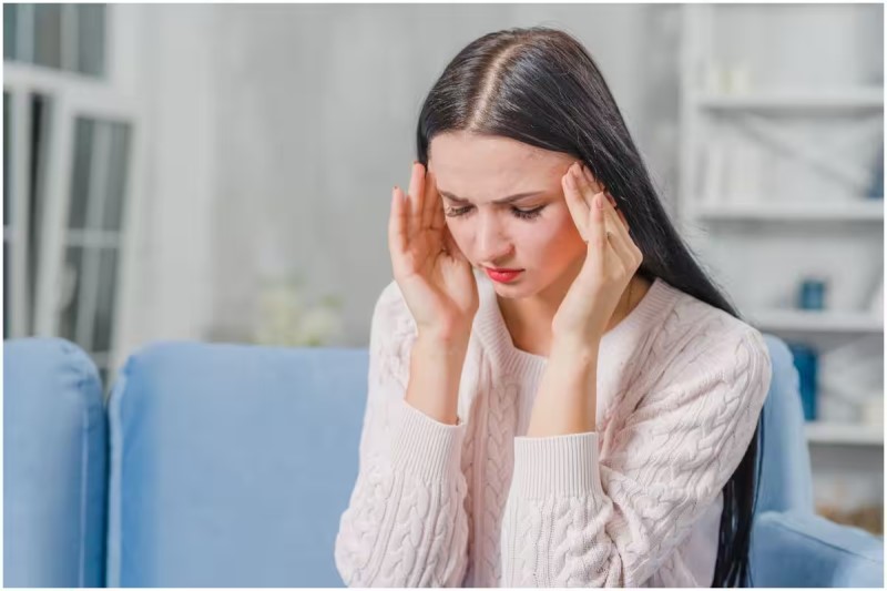 Insomnia and Headaches Due to Vitamin B12 Deficiency