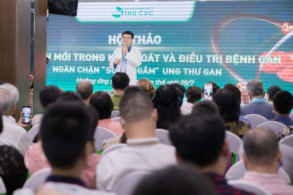 Phác đồ điều trị viêm gan B mạn tính thành công của Bệnh viện ĐKQT Thu Cúc được chia sẻ tại hội thảo “Bước tiến mới trong kiểm soát và điều trị bệnh gan” diễn ra ngày 23/7 vừa qua.