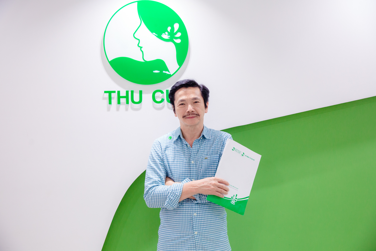 Actor Trung Anh having a health check at TCI Hospital