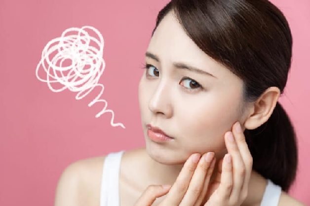 Inflammatory Acne: Causes, Symptoms, & Treatment